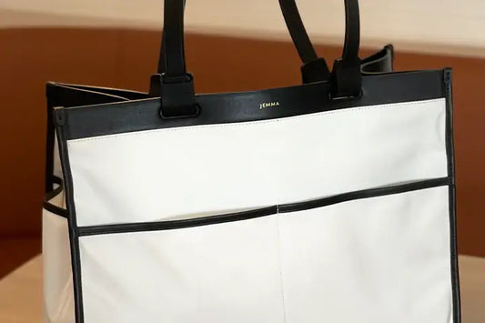 CARRIE TOTE